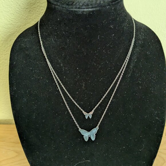 Jennifer Zeuner Jewelry Two Strand Butterfly Necklace Minimalist Preppy Hippie - Picture 1 of 7
